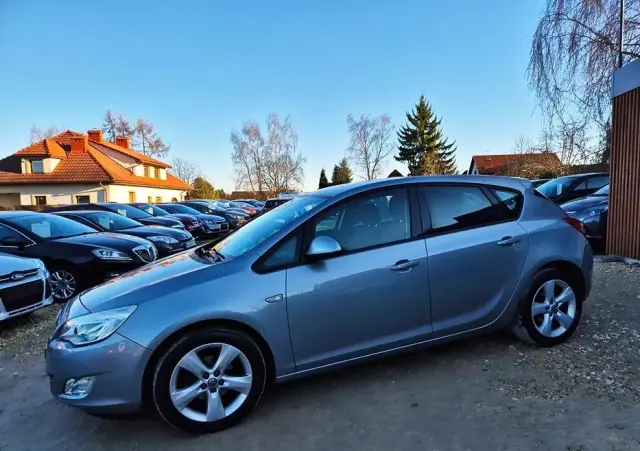 OPEL Astra 1.4 Turbo Exklusiv