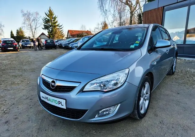 OPEL Astra 1.4 Turbo Exklusiv