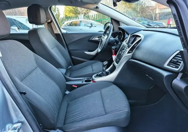 OPEL Astra 1.4 Turbo Exklusiv