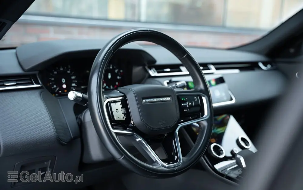 LAND ROVER Range Rover Velar 2.0 R-Dynamic S