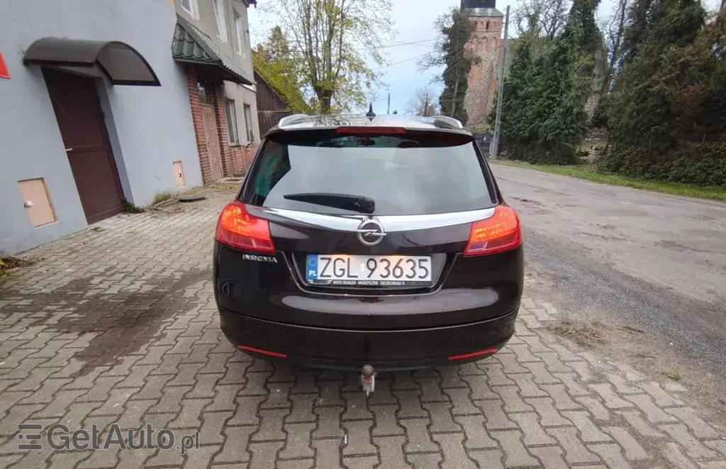 OPEL Insignia 