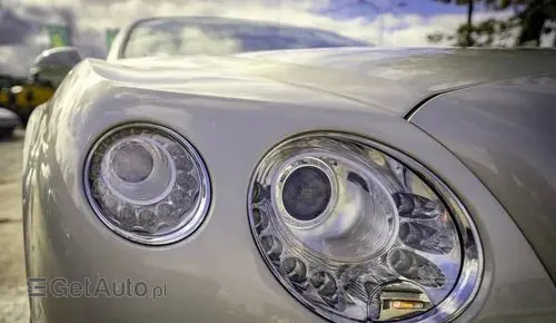 BENTLEY Continental 