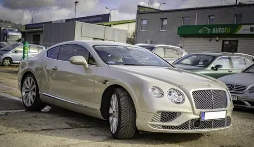 BENTLEY Continental 