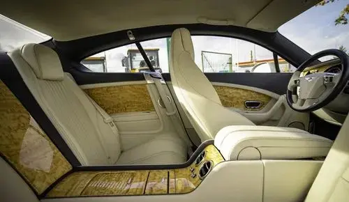 BENTLEY Continental 