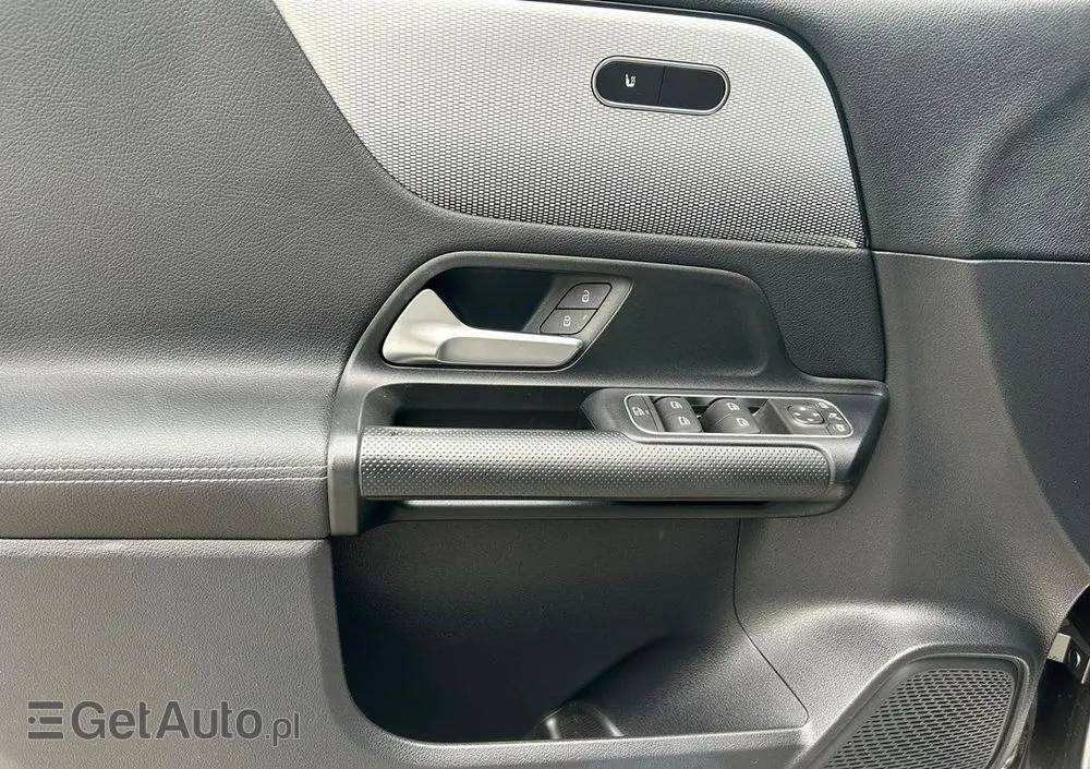 MERCEDES-BENZ Klasa B 