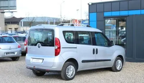 OPEL Combo 
