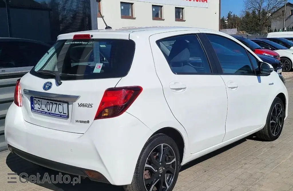 TOYOTA Yaris 