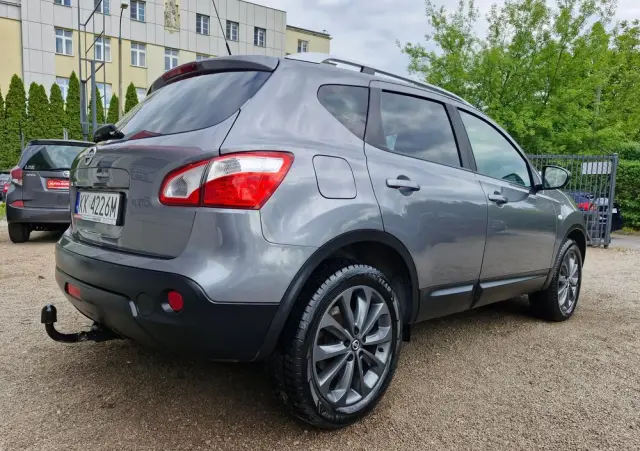 NISSAN Qashqai+2 1.6 Tekna S/S