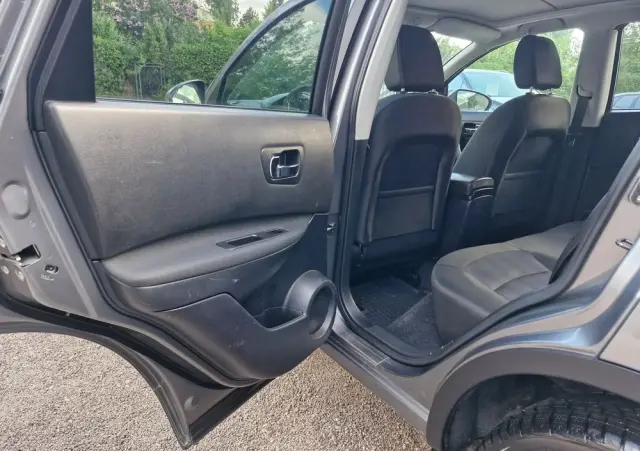 NISSAN Qashqai+2 1.6 Tekna S/S