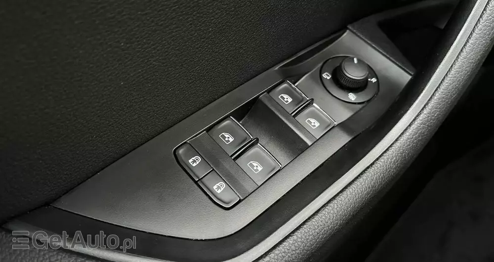 SKODA Superb 2.0 TDI SCR Style DSG