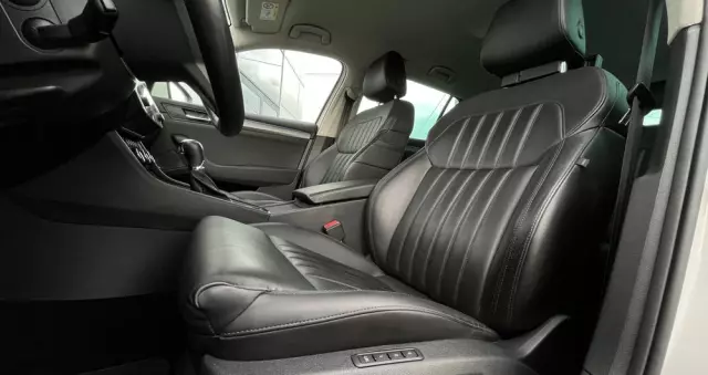 SKODA Superb 2.0 TDI SCR Style DSG