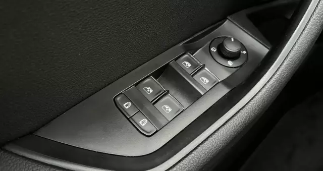 SKODA Superb 2.0 TDI SCR Style DSG