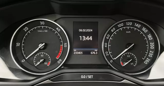 SKODA Superb 2.0 TDI SCR Style DSG