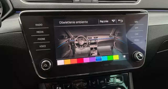 SKODA Superb 2.0 TDI SCR Style DSG