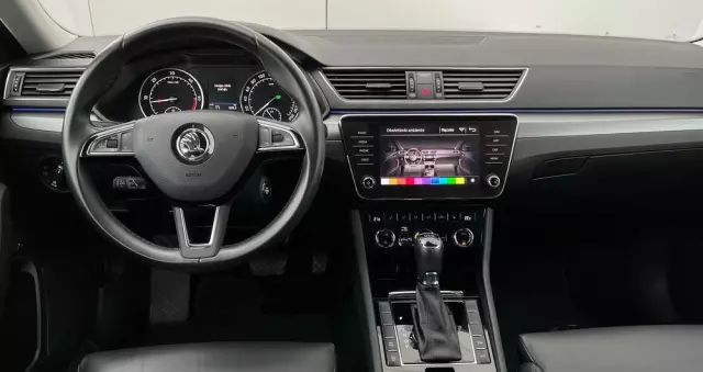 SKODA Superb 2.0 TDI SCR Style DSG