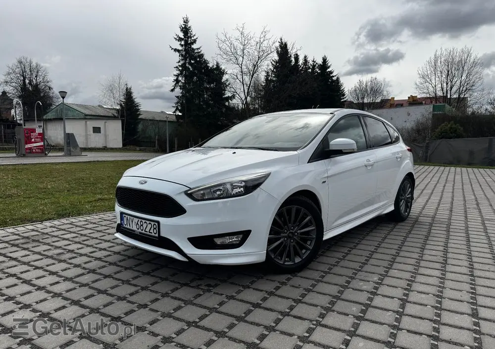 FORD Focus 1.0 EcoBoost Start-Stopp-System ST-LINE