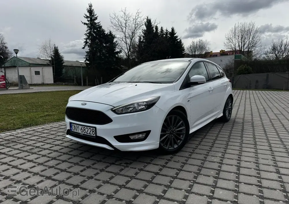 FORD Focus 1.0 EcoBoost Start-Stopp-System ST-LINE