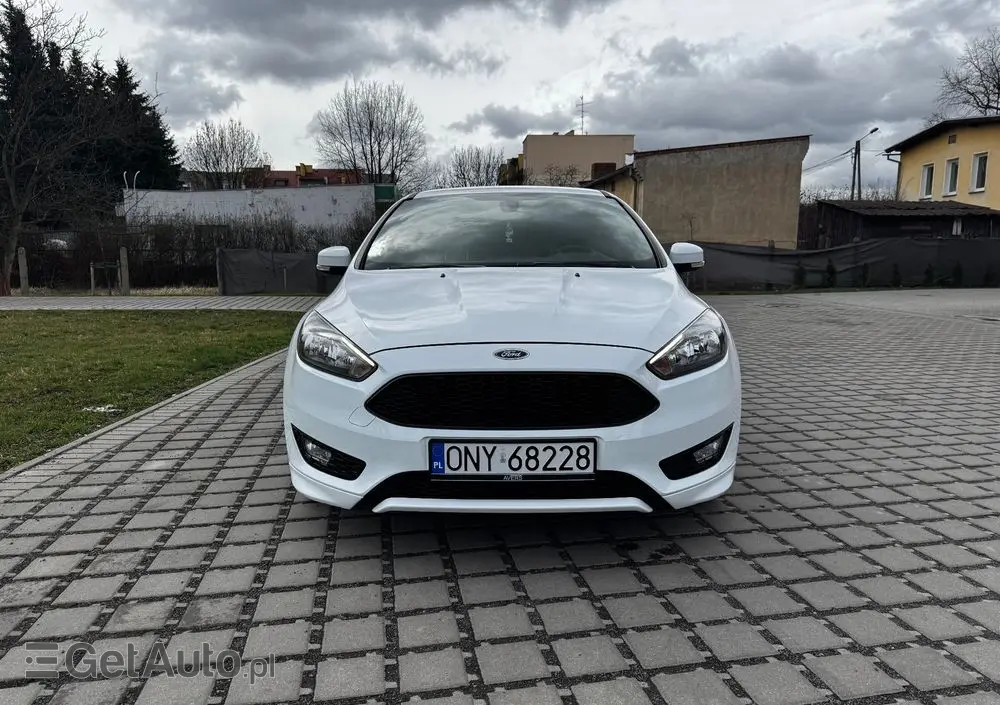 FORD Focus 1.0 EcoBoost Start-Stopp-System ST-LINE