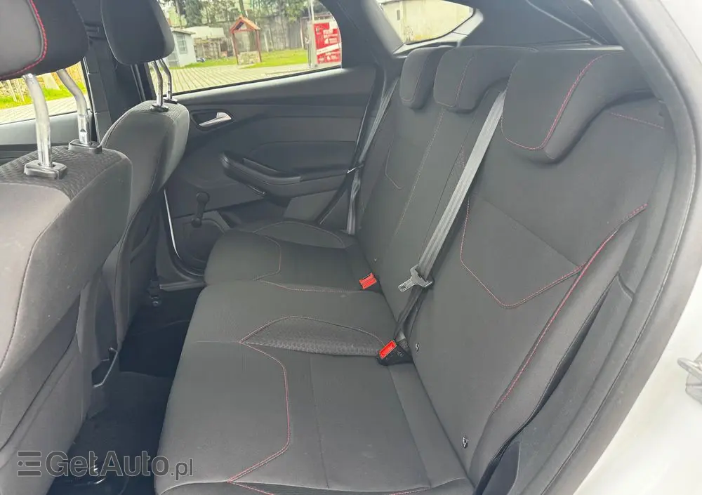 FORD Focus 1.0 EcoBoost Start-Stopp-System ST-LINE