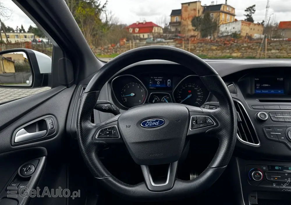 FORD Focus 1.0 EcoBoost Start-Stopp-System ST-LINE