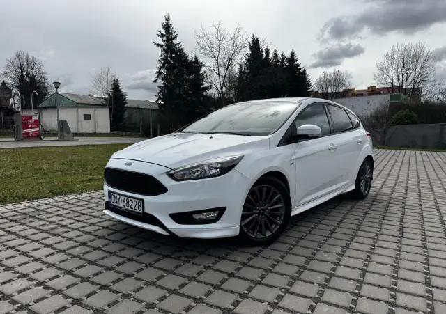 FORD Focus 1.0 EcoBoost Start-Stopp-System ST-LINE