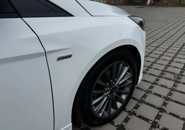 FORD Focus 1.0 EcoBoost Start-Stopp-System ST-LINE