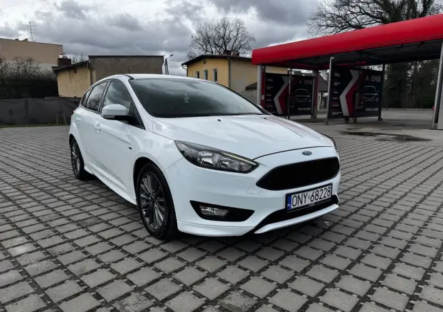 FORD Focus 1.0 EcoBoost Start-Stopp-System ST-LINE