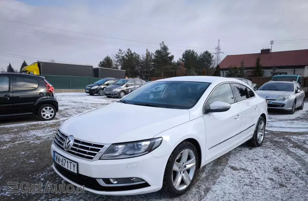 VOLKSWAGEN Passat CC 