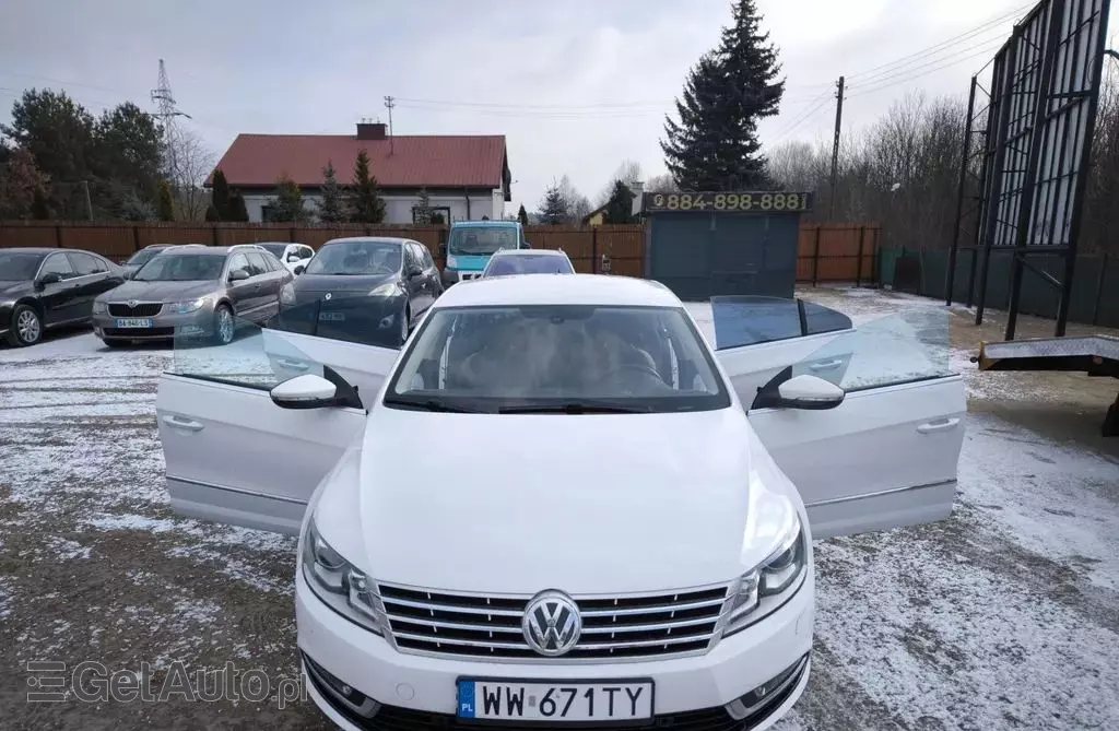 VOLKSWAGEN Passat CC 
