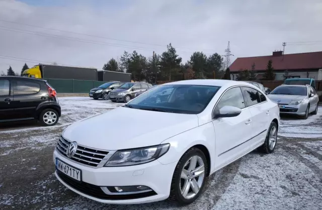 VOLKSWAGEN Passat CC 