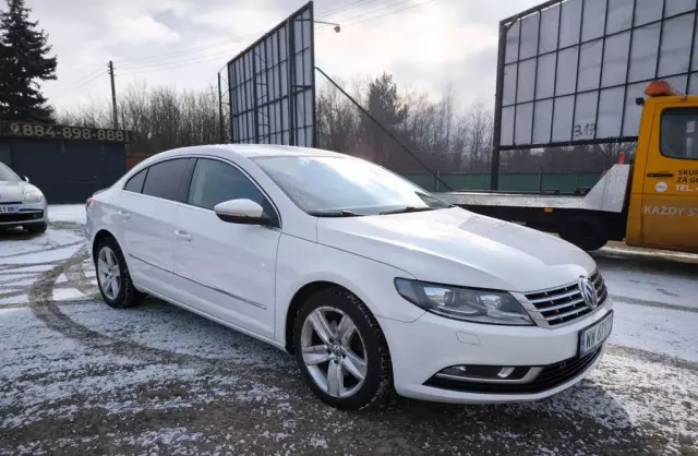 VOLKSWAGEN Passat CC 
