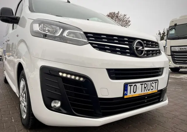 OPEL VIVARO EXTRA LONG / BRYGADOWY / SALON POLSKA / BEZWYPADKOWY / BOGATA WERSJA 