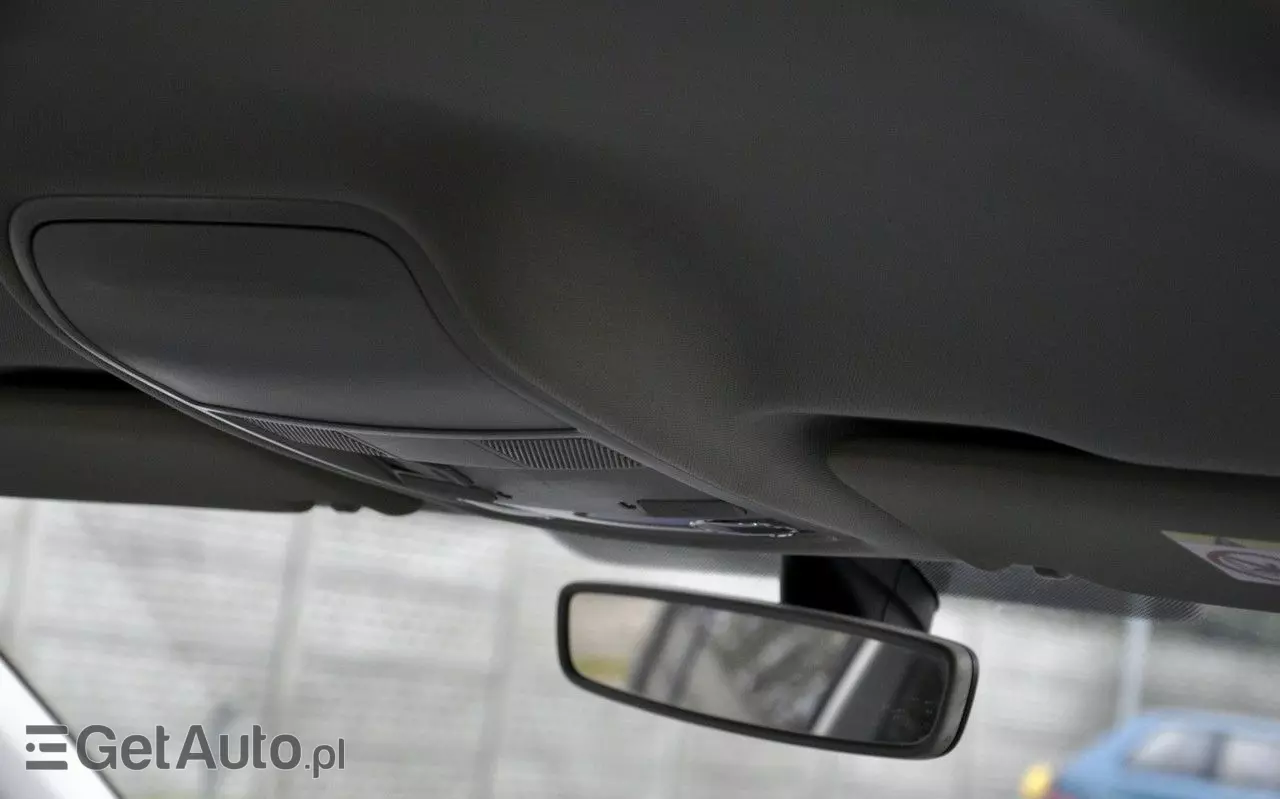 SKODA Octavia Combi 1.6 TDI DSG Style