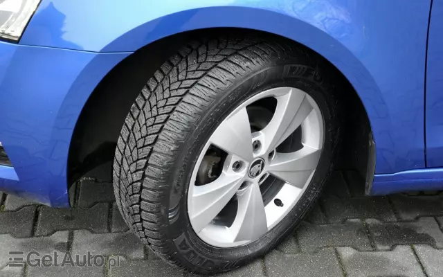 SKODA Octavia Combi 1.6 TDI DSG Style