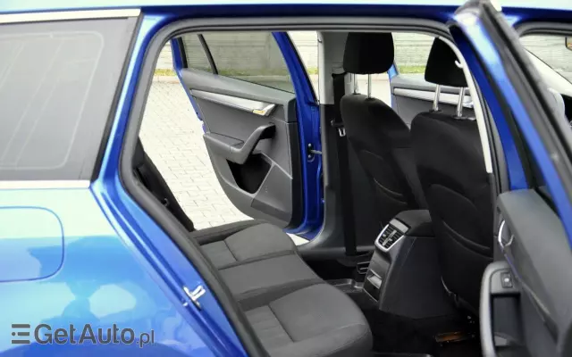 SKODA Octavia Combi 1.6 TDI DSG Style