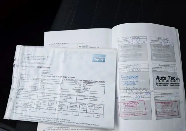 TOYOTA Yaris 1.3 Luna