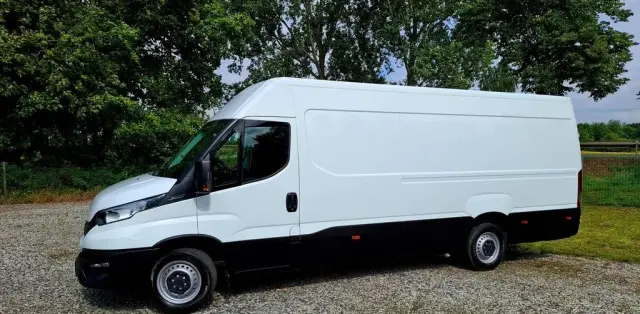 IVECO 35 Daily 