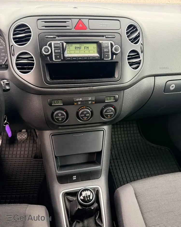 VOLKSWAGEN Golf Plus 1.6 United
