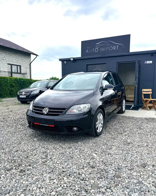 VOLKSWAGEN Golf Plus 1.6 United