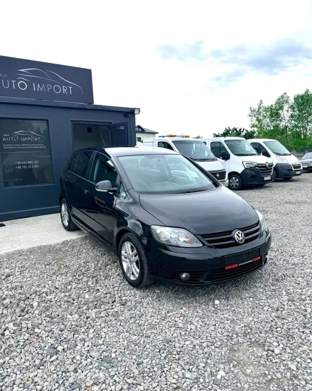 VOLKSWAGEN Golf Plus 1.6 United