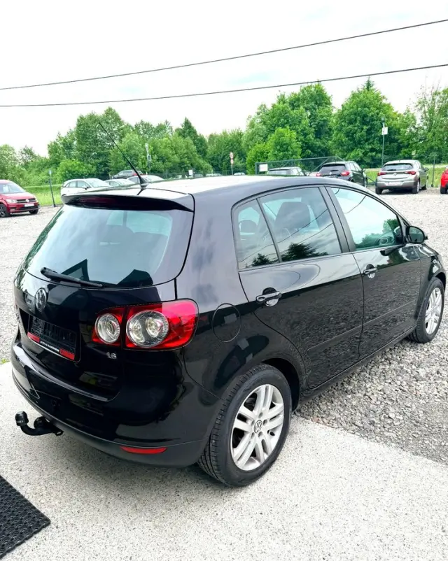 VOLKSWAGEN Golf Plus 1.6 United