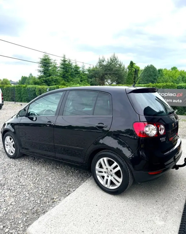 VOLKSWAGEN Golf Plus 1.6 United