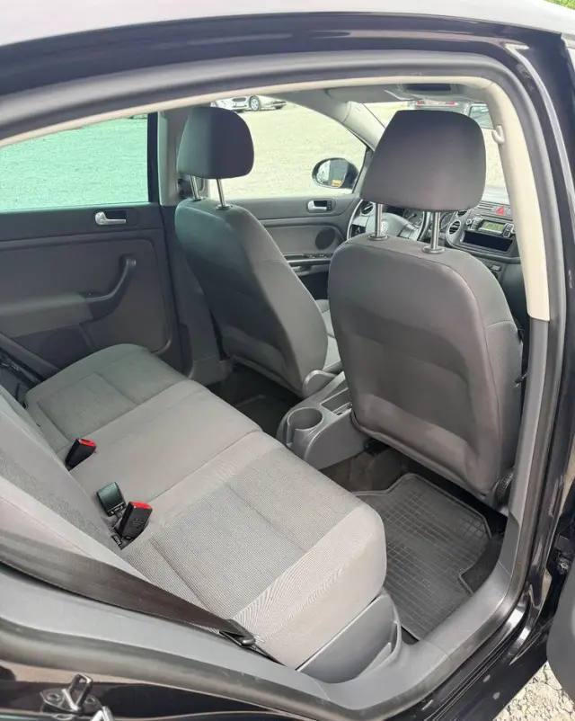 VOLKSWAGEN Golf Plus 1.6 United