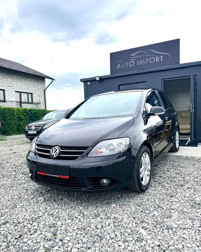 VOLKSWAGEN Golf Plus 1.6 United
