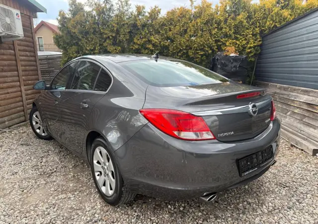 OPEL Insignia 1.6 Turbo Edition