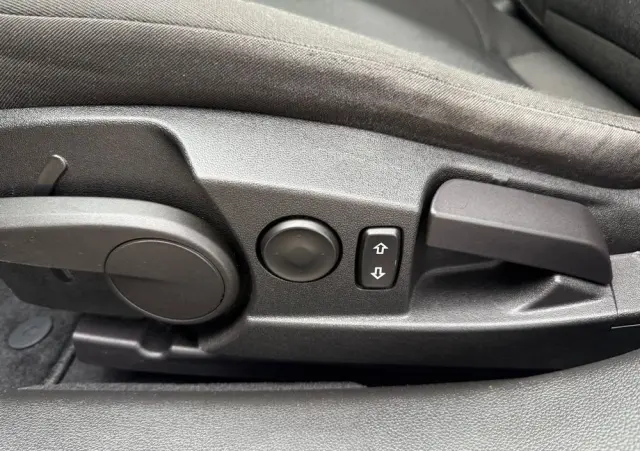 OPEL Insignia 1.6 Turbo Edition