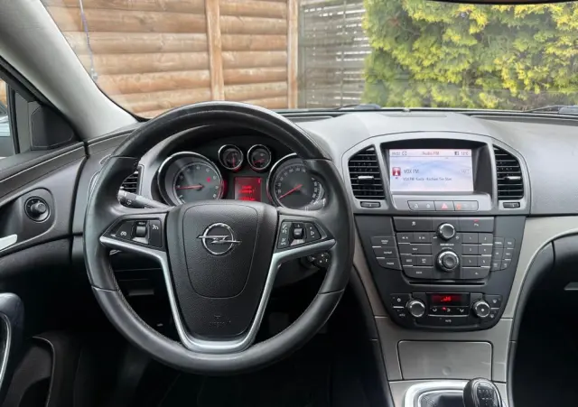 OPEL Insignia 1.6 Turbo Edition