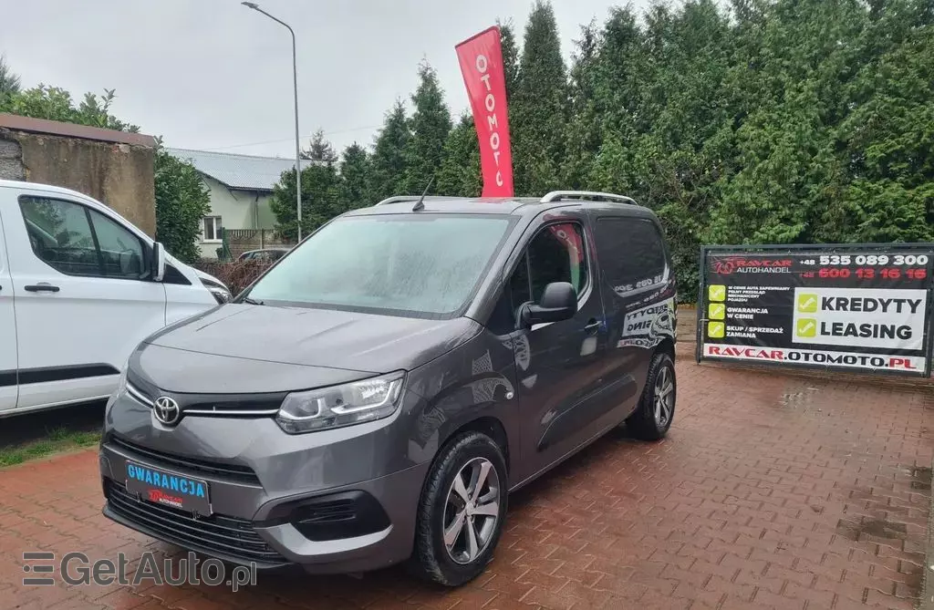 TOYOTA Proace City 