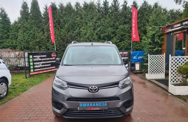 TOYOTA Proace City 