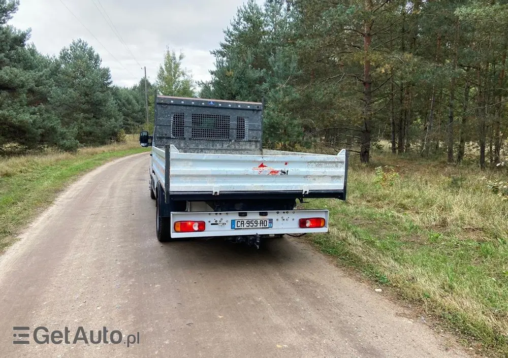 RENAULT Wywrotka Master 